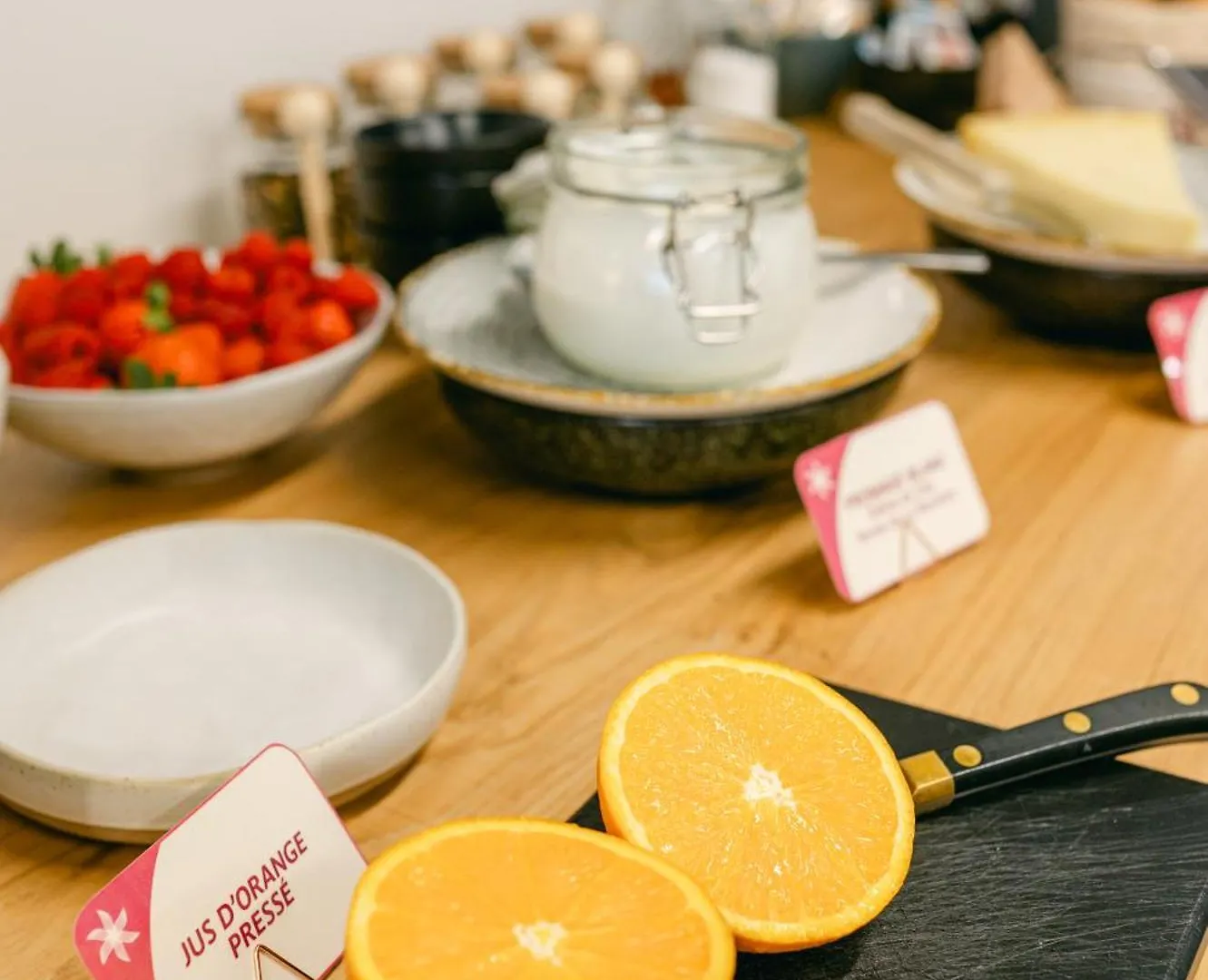 Logis Hotel Restaurant L'Argence Sainte-Genevieve-sur-Argence