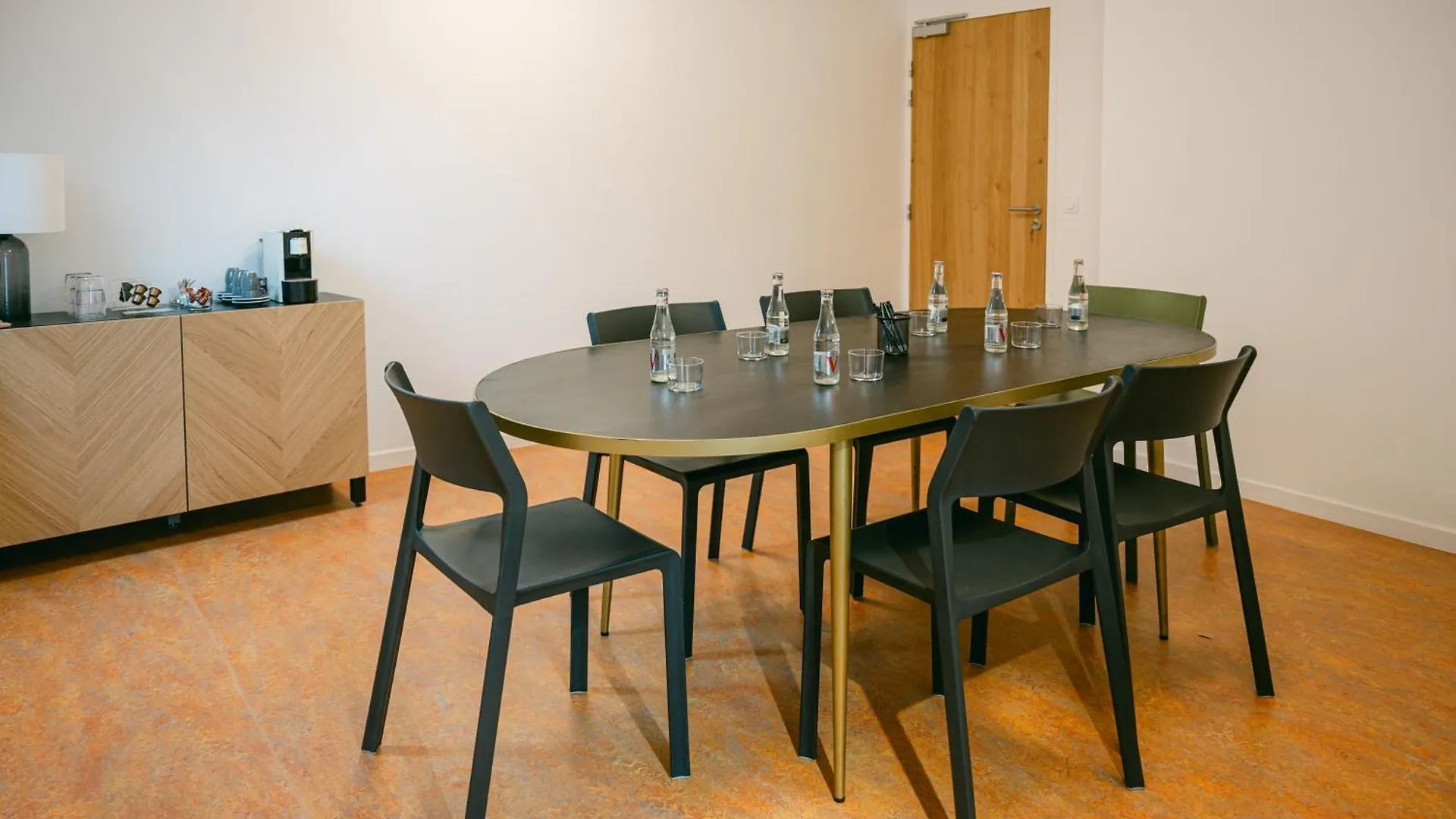 Logis Hotel Restaurant L'Argence Sainte-Genevieve-sur-Argence