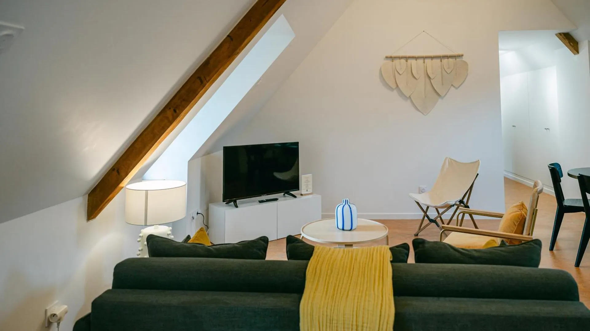 Logis Hotel Restaurant L'Argence Sainte-Genevieve-sur-Argence