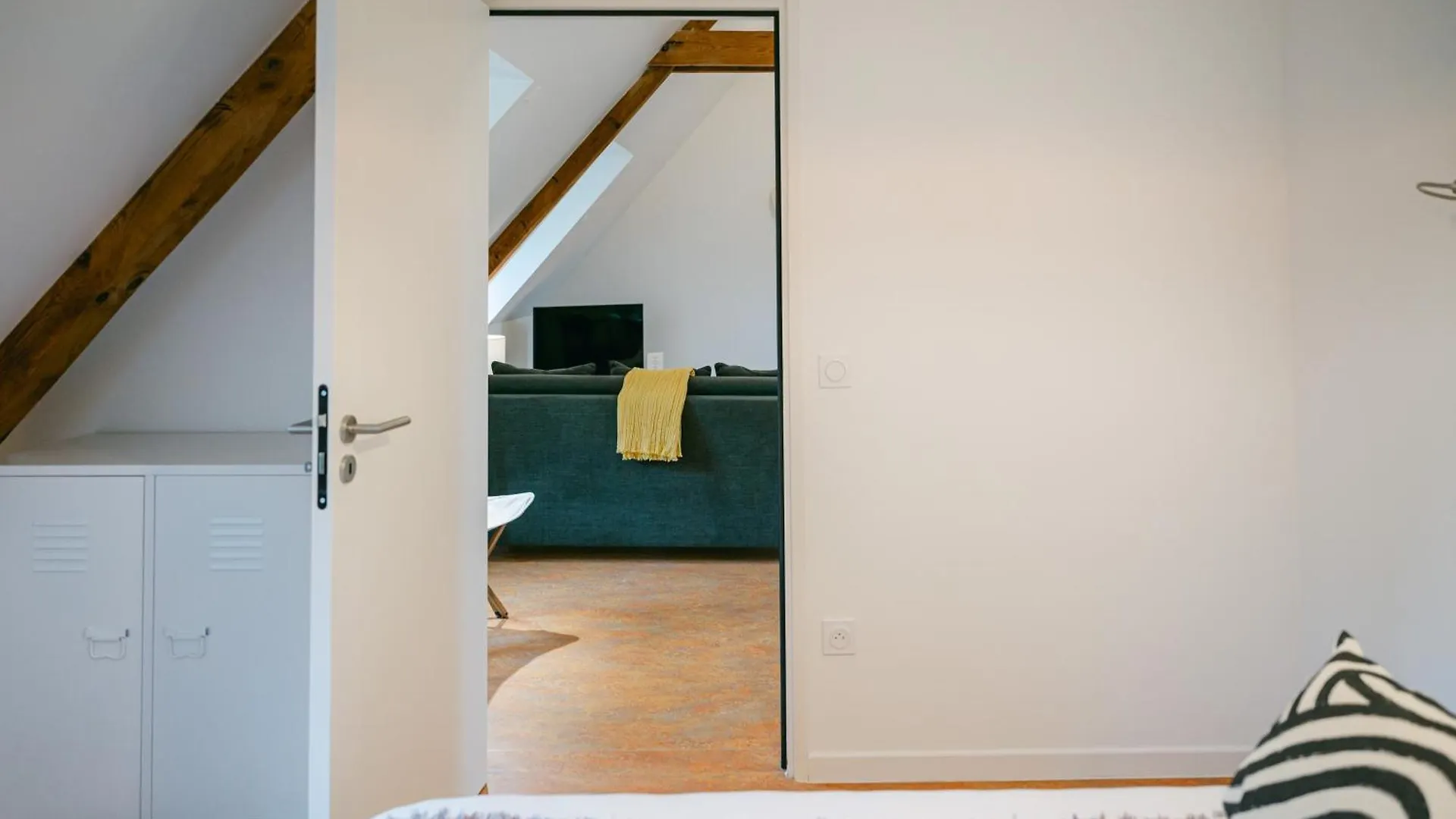 Logis Hotel Restaurant L'Argence Sainte-Genevieve-sur-Argence